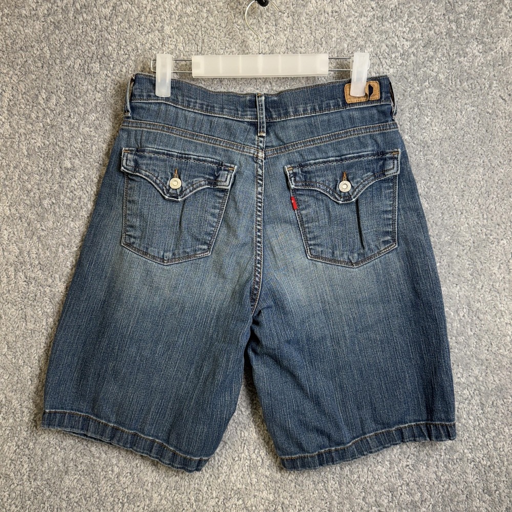 Levis 512 Shorts Womens 8 Blue Denim Perfectly Slimming Jean Bermuda Pocket Flap - Picture 2 of 9